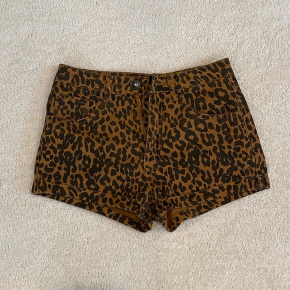 Chiqle Denim Architect Shorts - Picture 1 of 3